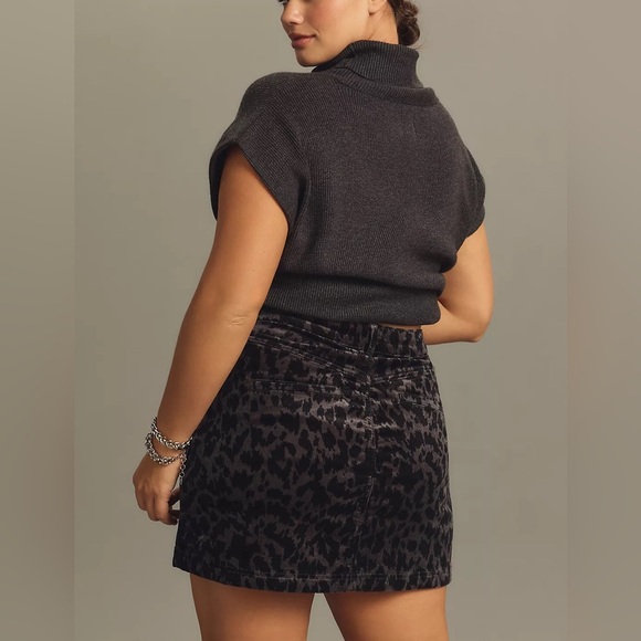 Anthropologie Pilcro Corduroy Mini Skirt Size 16 - Black/Gray Animal Print - NWT - Picture 2 of 13